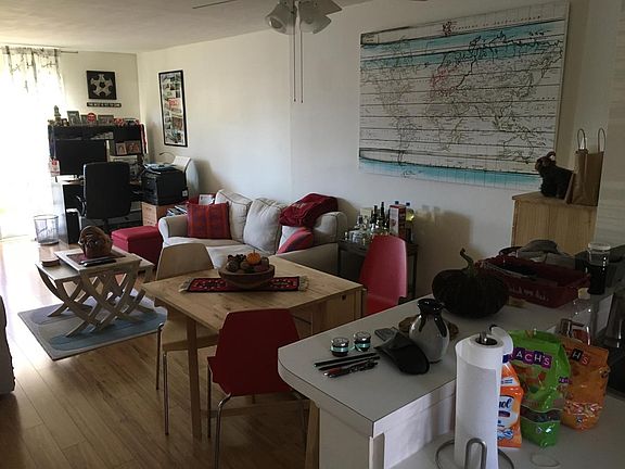 3rd image of 1450 North St APT 210