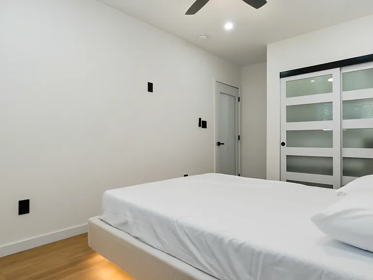 4177 Fair Ave — Photo 48