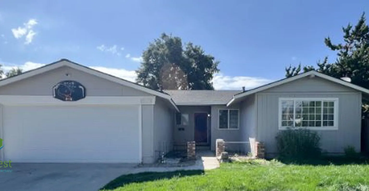 $5095 - Completely Remodeled 4 Br/2 Ba Bright and Spacious Evergreen Home — Photo 1
