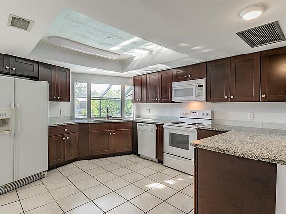 5th image of 2168 Kent Ave