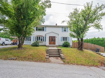 231 Hyde St, Cranston, RI, 02920