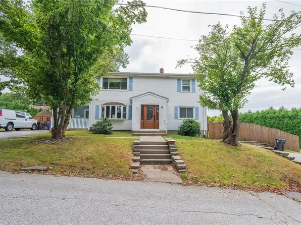 231 Hyde St, Cranston, RI 02920