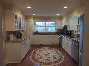 3rd image of 185 Watkins Dr