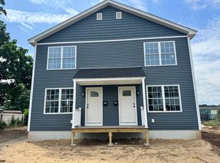 97-99 Melrose St, Springfield, MA 01109