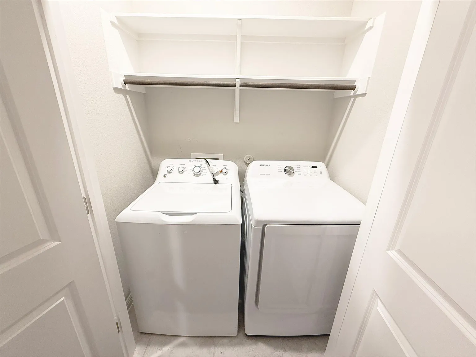 3 bed, 2.5 bath, 1493 sqft, $2,250 — Photo 4