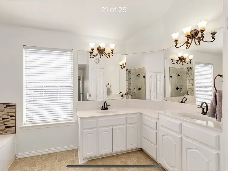 1419 Santa Fe Trl — Photo 9