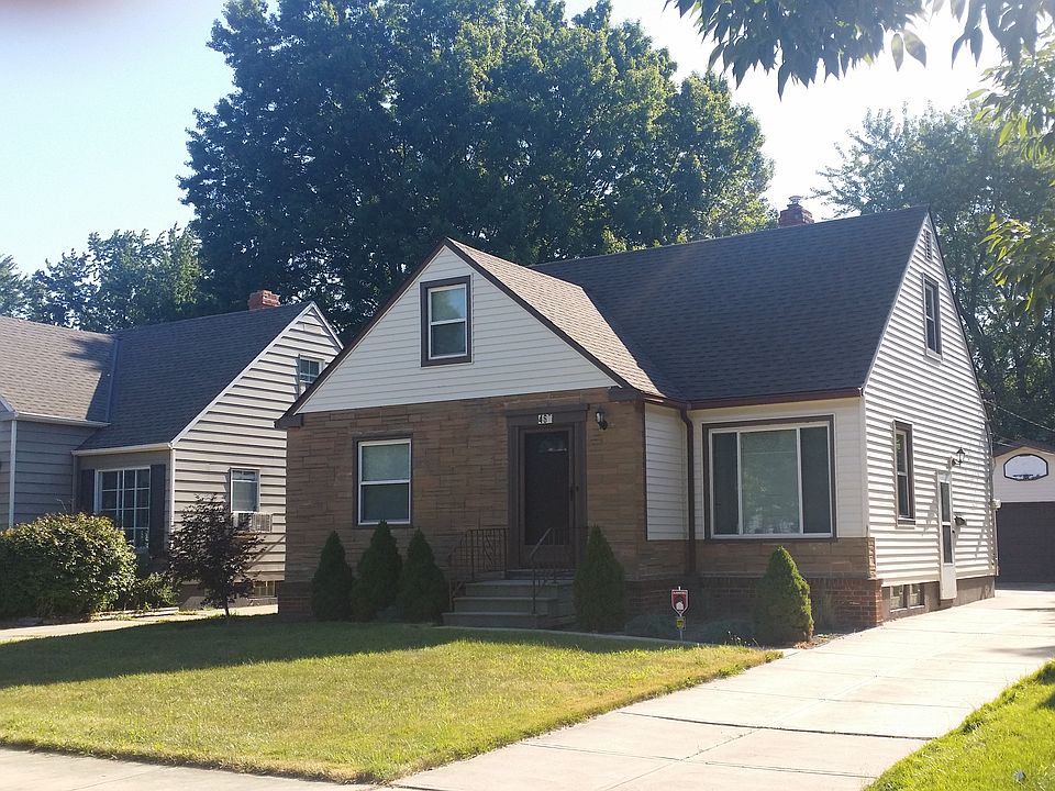 1st image of 465 E 272nd St