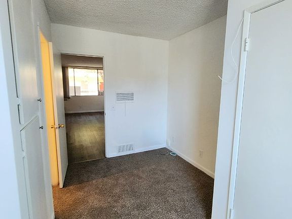 4th image of 18520 Prairie St APT 11