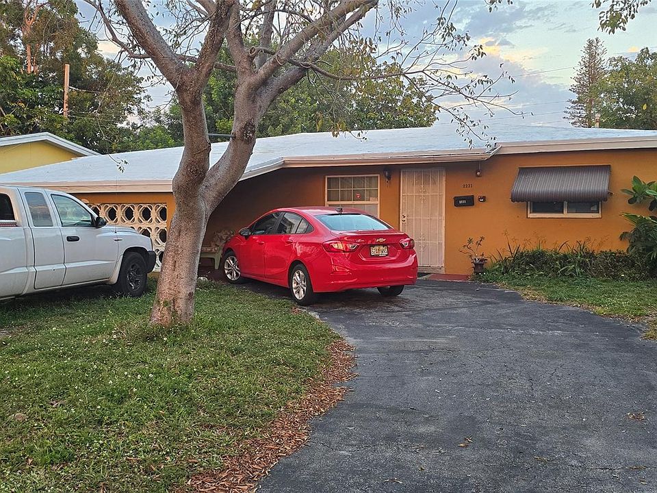 1st image of 2221 Jamaica Drive