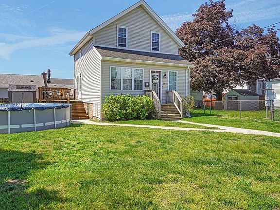 2nd image of 249 Baird St