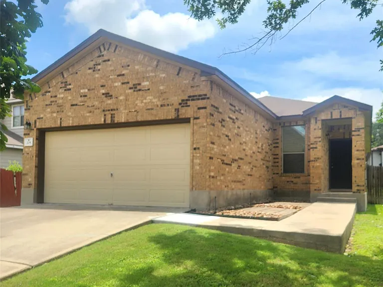 205 Beech Dr — Photo 4
