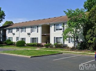 44 Norwich Pl #45, Somerset, NJ 08873