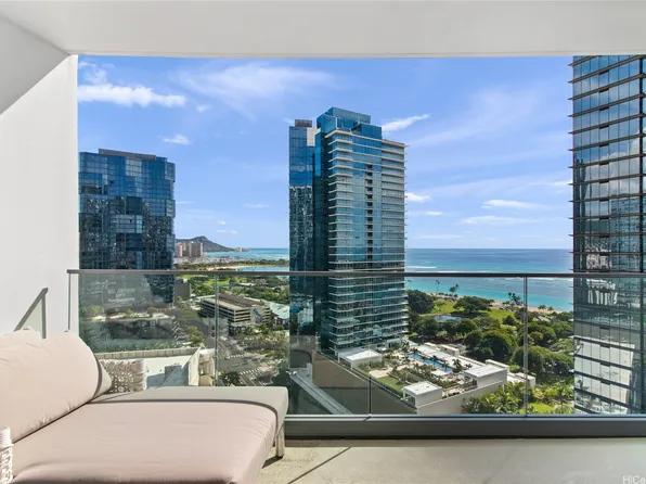 1000 Auahi St #2204, Honolulu, HI 96813