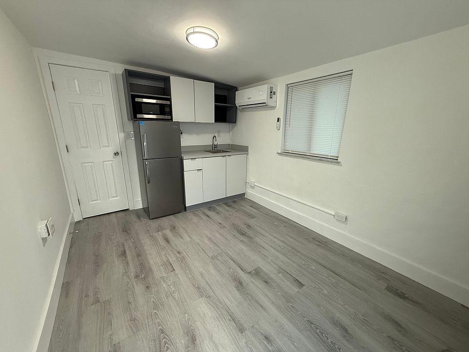1st image of 1393 NE 145th St