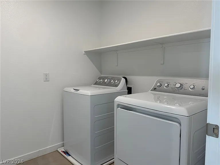 9234 Litvin St — Photo 13