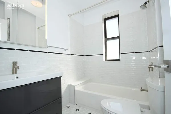 Rented by Sotheby's International Realty | media 14