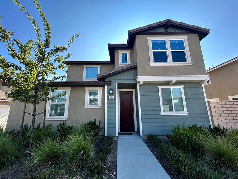 295 Fuerte Dr — Photo 1
