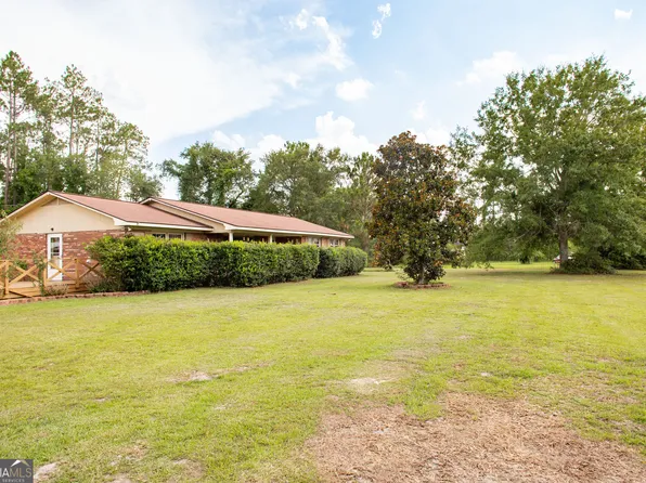 542 State Highway 64, Alma, GA 31510