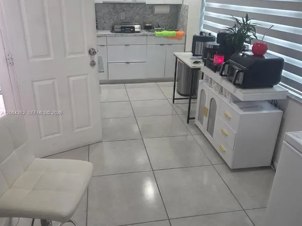 1235 SW 136th Pl #0, Miami, FL 33184
