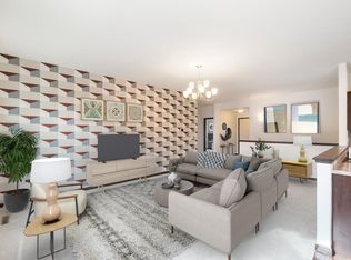 1420 Hummingbird Cir, Waterloo, IA 50702