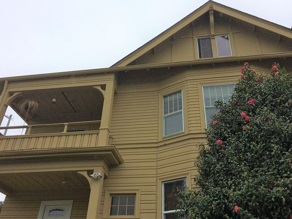 1st image of 5527 15th Ave NE APT D