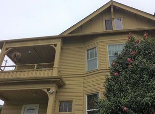 5527 15th Ave NE APT D, Seattle, WA 98105