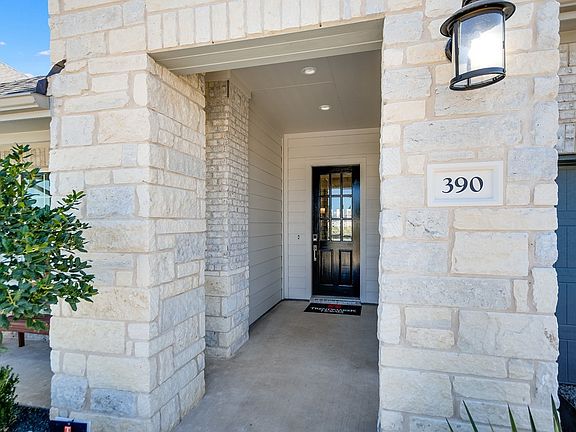The Grove at 6 Creeks Clebourne Entry