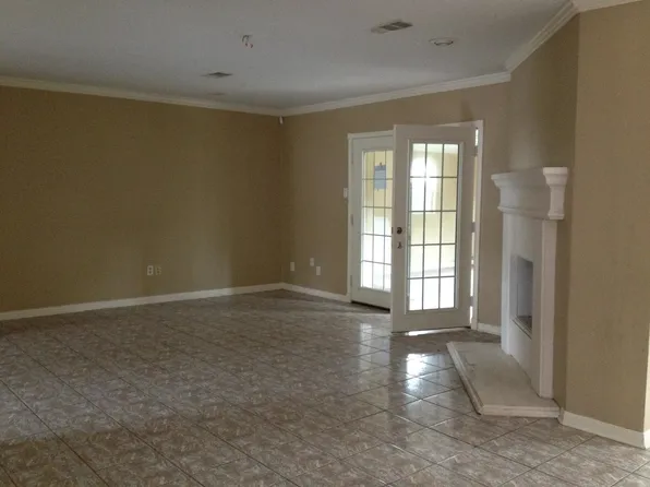 12814 Blossomheath Rd, Cypress, TX 77429