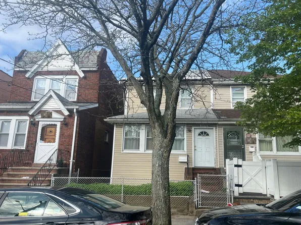 10720 88th St, Ozone Park, NY 11417