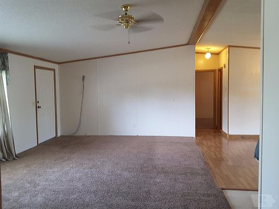 3rd image of 310 W 1st St