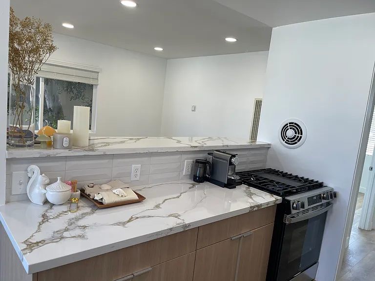 3374 Overland Ave #5 — Photo 17