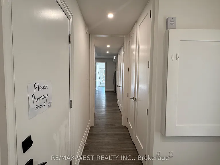21 Antonio Ct #LOWER — Photo 2