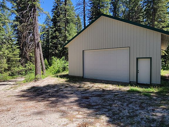 3rd image of 579 Noland Rd
