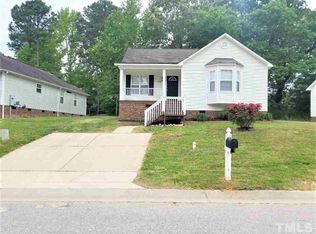 1220 Woodbriar St, Clayton, NC 27520