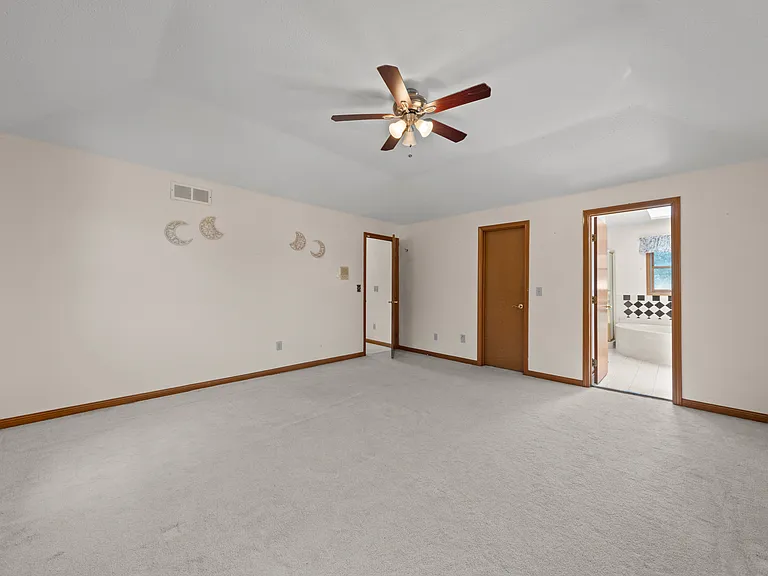 1450 Rusnak Trl — Photo 42