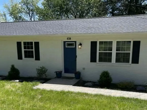 638 Apple Orchard Dr, Linden, VA 22642