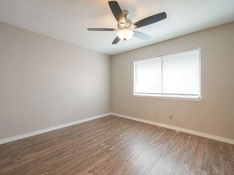 2404 Sycamore Ave #C-1 — Photo 29