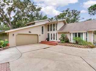 70 Bay Woods Dr, Safety Harbor, FL 34695