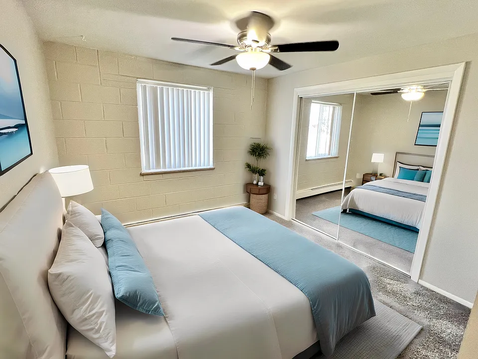 Lakeview- Bedroom