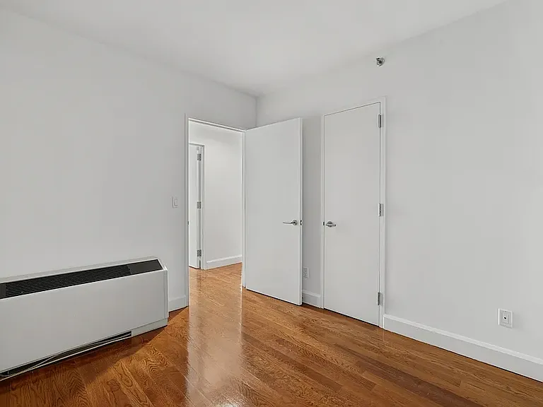 225 Schermerhorn St #18C — Photo 12