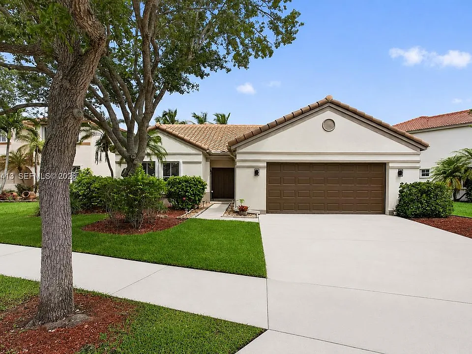 370 Carrington Dr