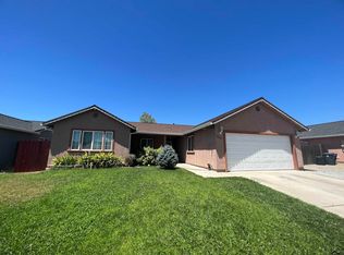 730 Haley Ln, Red Bluff, CA 96080