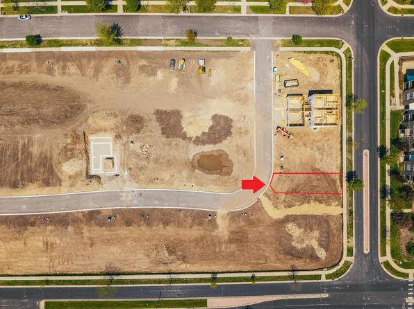 2805 Crinkle Root Drive #7, Fitchburg, WI 53711