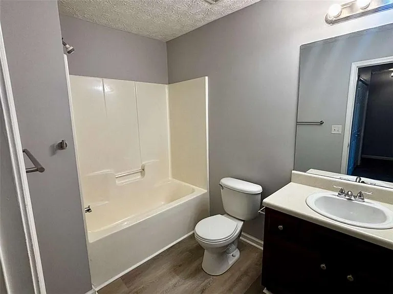4249 High Park Ln — Photo 24