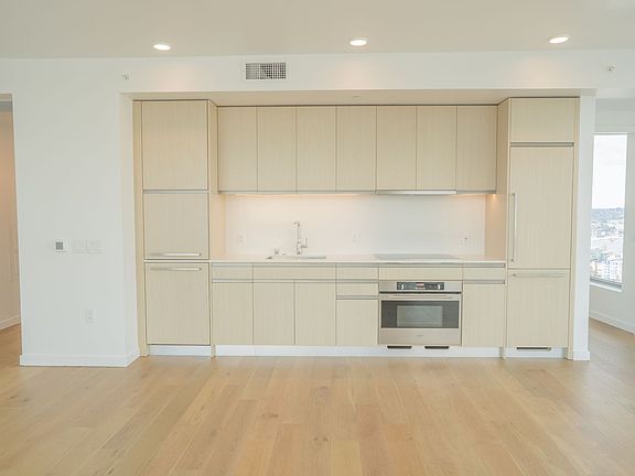 3rd image of 1808 Minor Ave Unit 2211