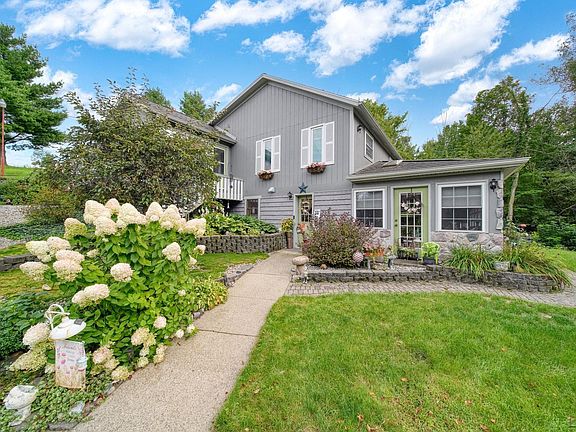 4th image of 6443 Beecher Rd