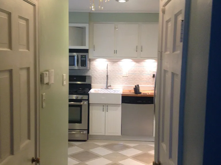 122 Woodlawn Ave — Photo 8