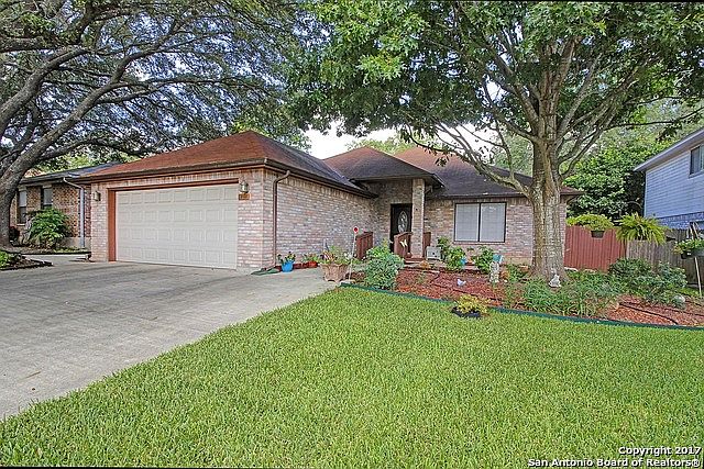 1st image of 133 Plaza Dr