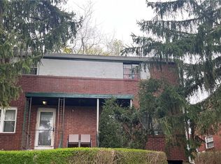 1556 Bevan Rd, Pittsburgh, PA 15227