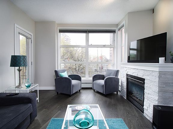 2nd image of 315 24th Ave SW #319